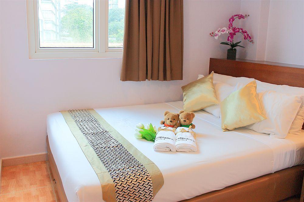 Fragrance Hotel - Classic Singapour Extérieur photo